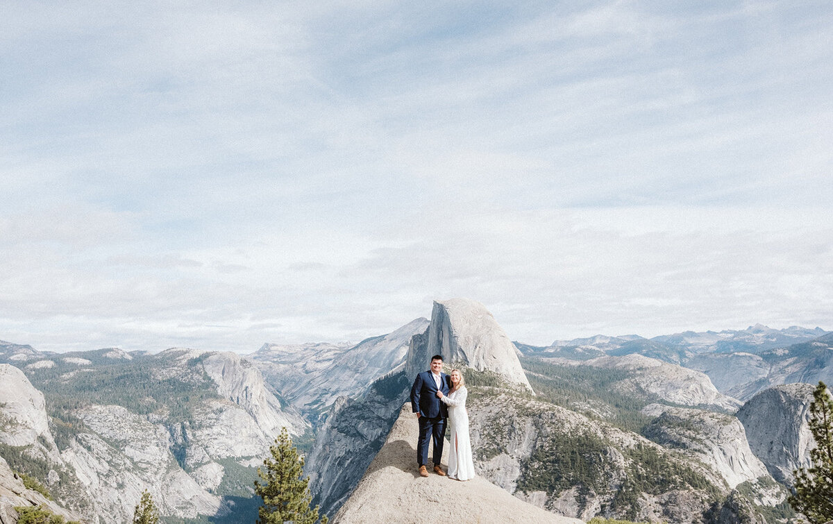 AJ Photography Armando Nevarez Yosemite California Engagement Weddings Elopement Elopements Photography Adventure Emotive Documentary3 (123)