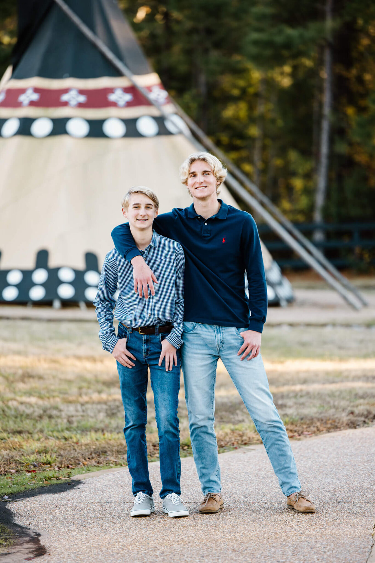portrait of two teenage brothers in Longview, Tx during family photography session