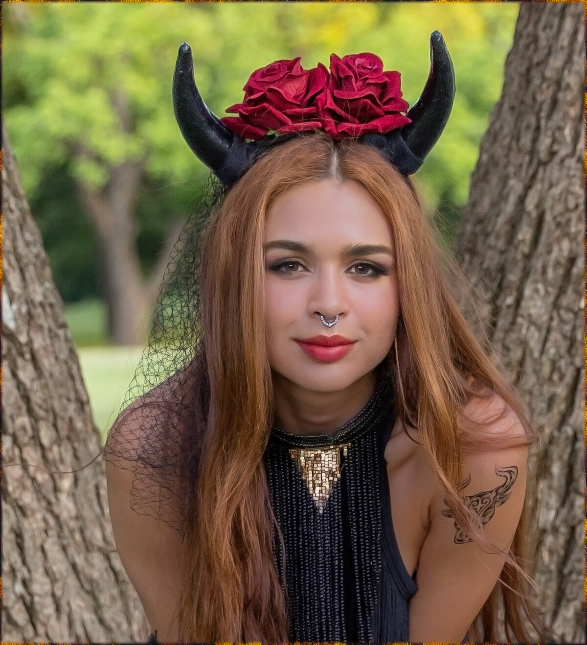 PAULA MARIA TAURUS HEAD AND SHOULDER BY V-TREE