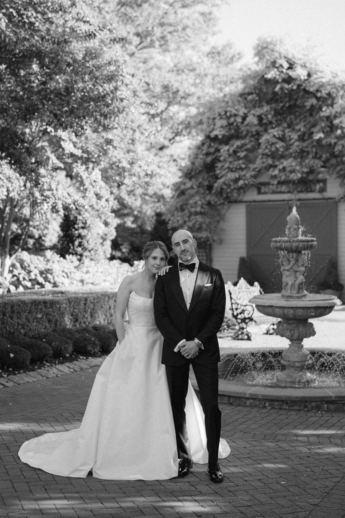 Grace & Ardor Co. East Coast Wedding Engagement Photography Pennsylvania New York City New Jersey Philadelphia Timeless Bold Art Direction Editorial Erin McGeever Ashford Estate Fall-34