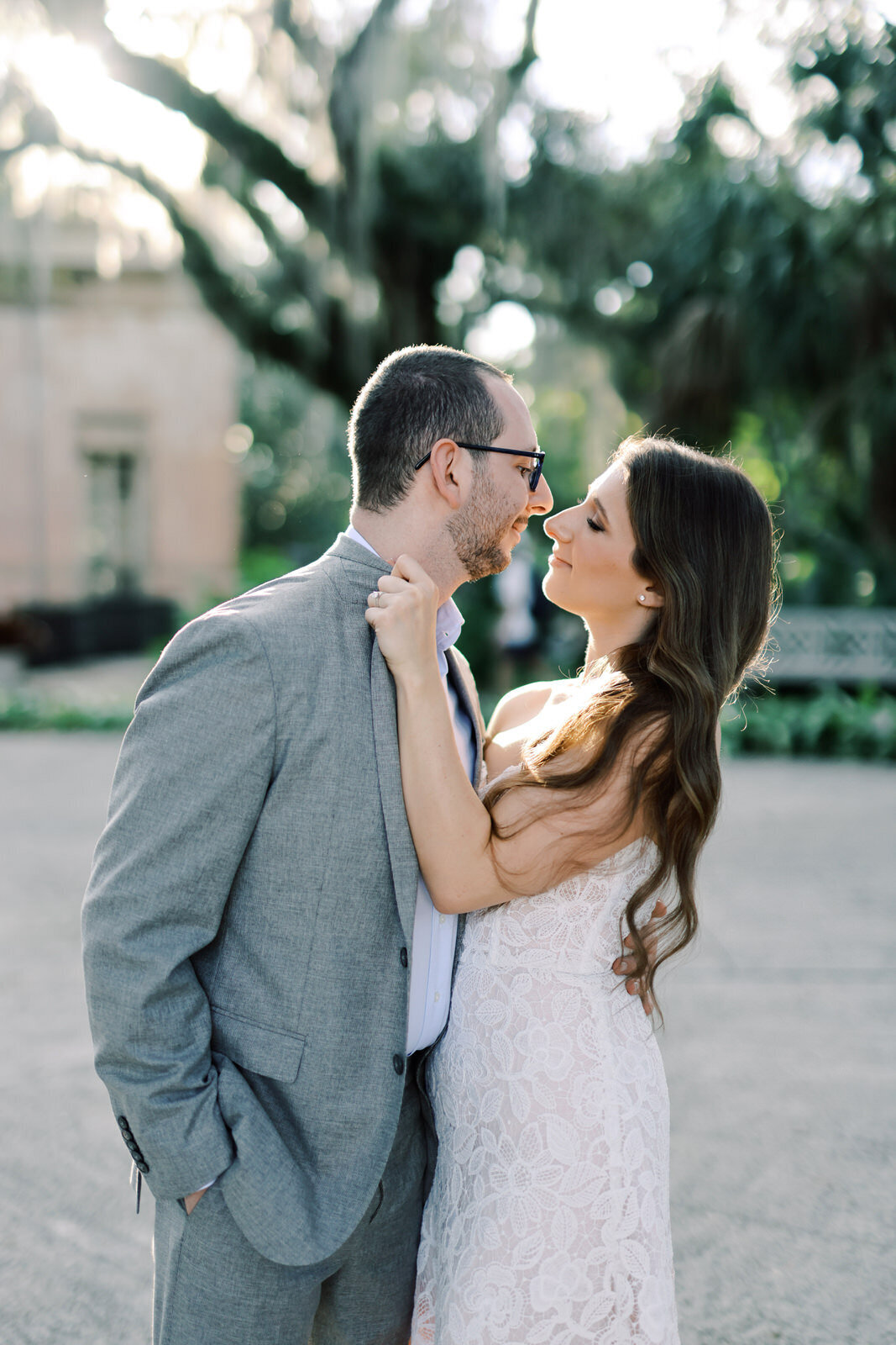 A Stylish and Chic Engagement Session at Vizcaya Museum in Miami Florida 25