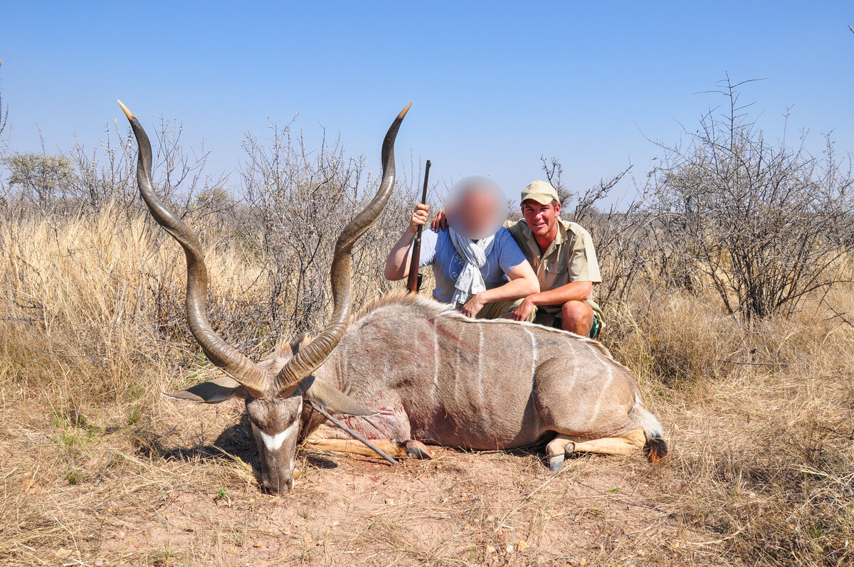 Kalahari Hunts-8