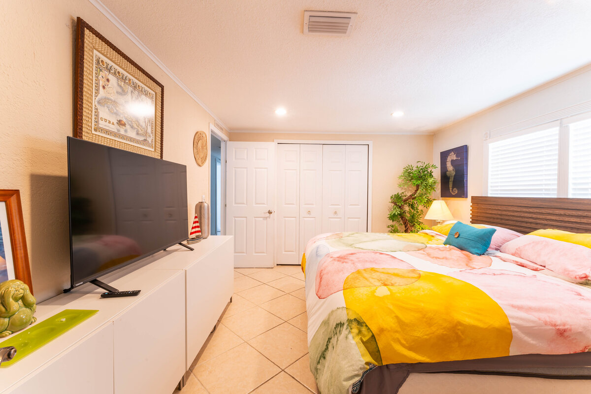 Bedroom 1 (4)