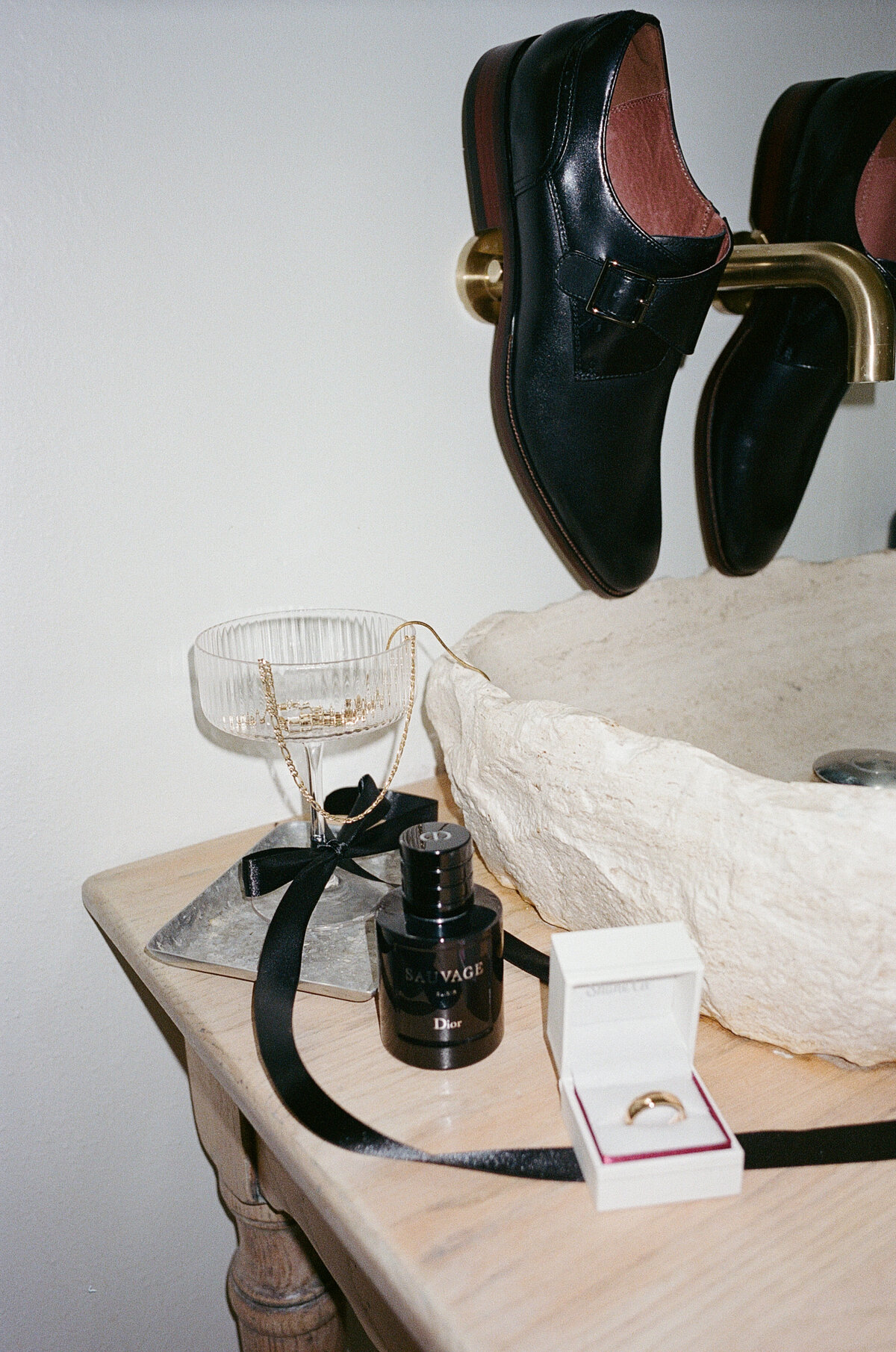 Melissa O'Hara Photography - THE ROBBINS WEDDING FILM SCANS-034