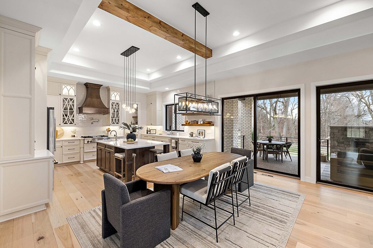 09-70802 Renata New Staging-9