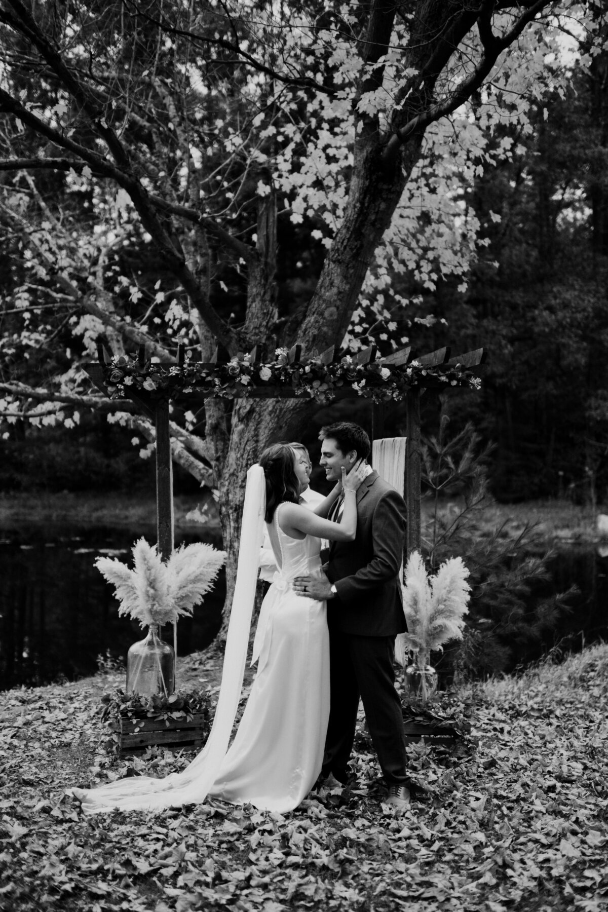 Kaila and Company-rylie and riley hocking hills elopement-48
