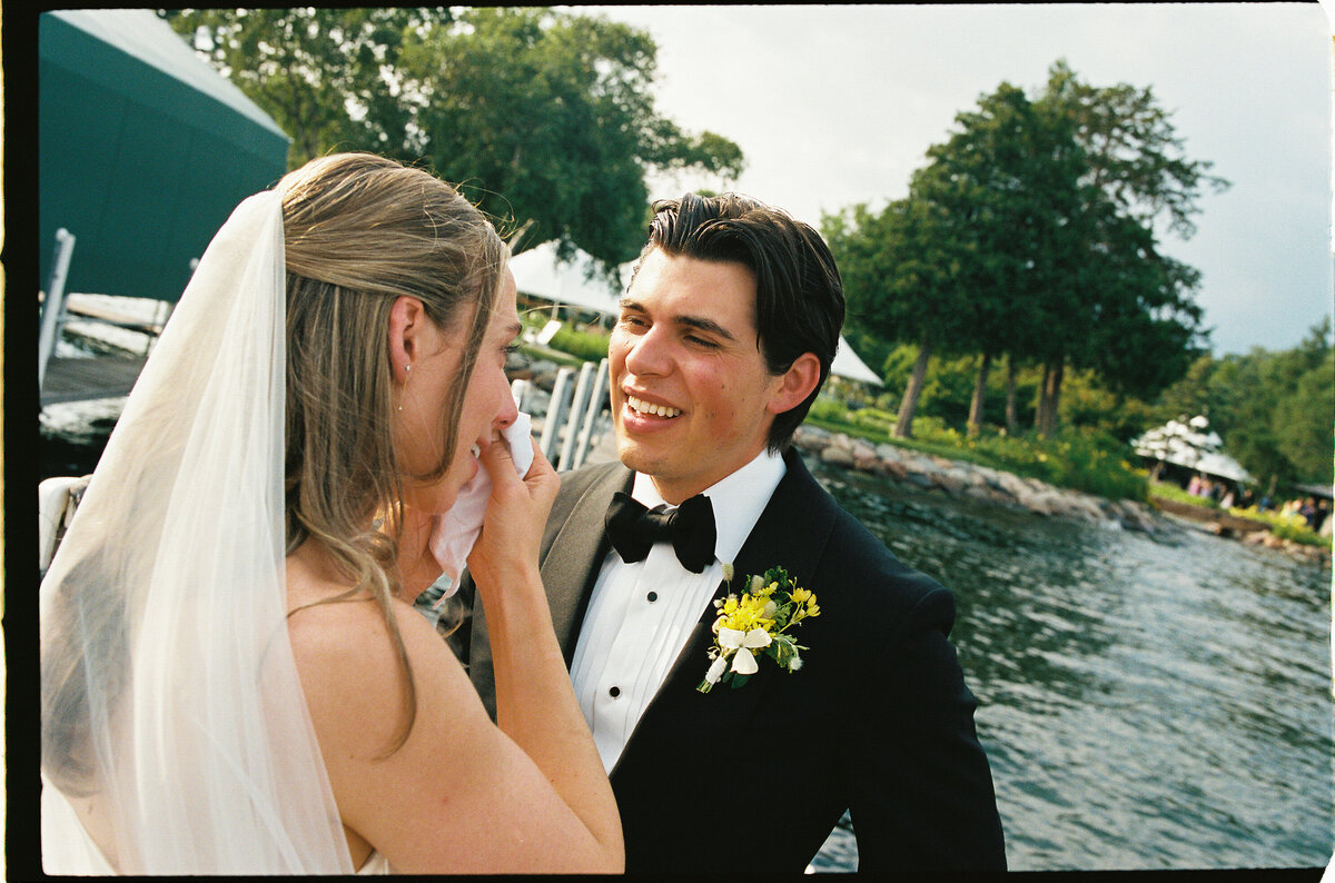 Lake-Minnetonka-wedding-Will-DeGraw-Clever-Disarray-60