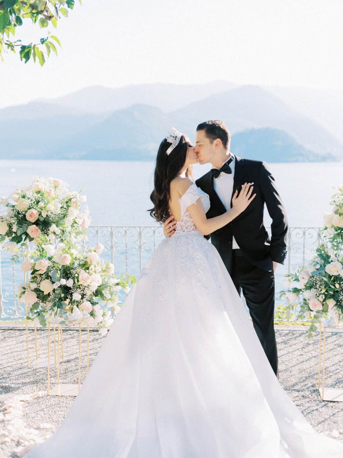 Varenna-wedding-lake-Como-Italy-by-Julia-Kaptelova_Photography-374