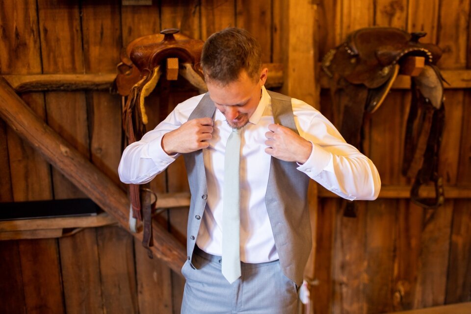 Eric Vest Photography - Redeemed Farm Wedding (21)