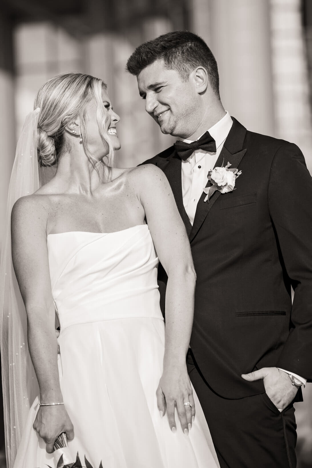 Wedding-at-The-Commodore-in-Hartland-WI-27