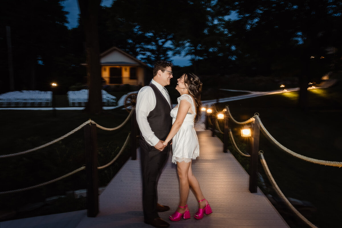Nicole-Marcelle-Photography_072_squantum-association-wedding-emma-greg