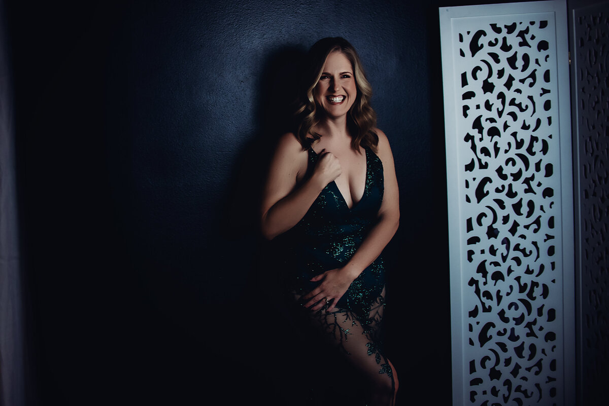 Ashley_Stewart_2_001