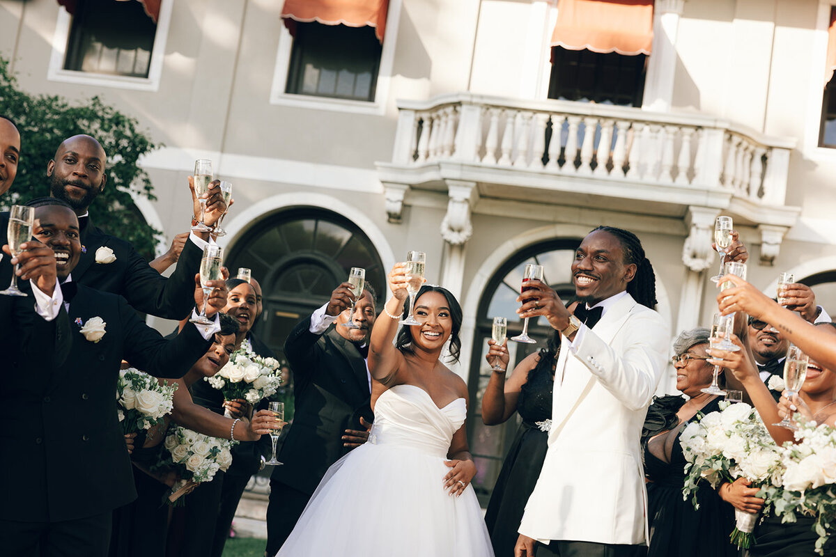 armour-house-chicago-editorial-luxury-wedding-film-307