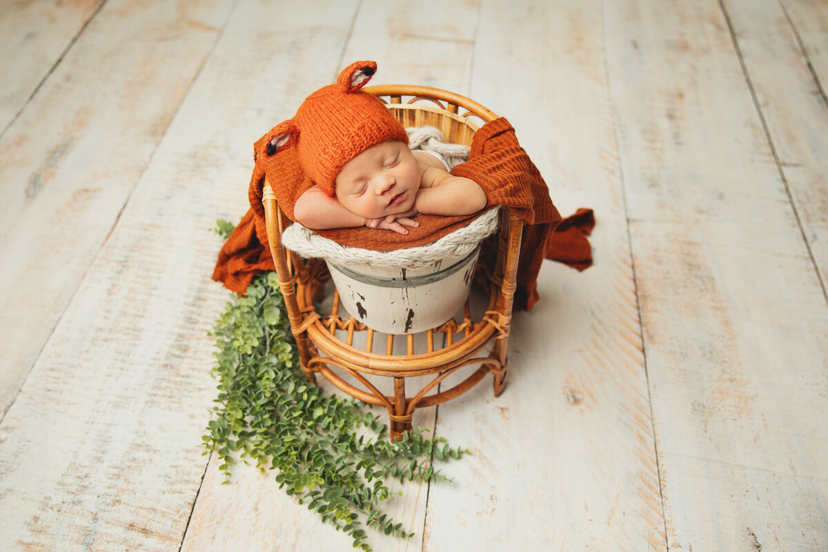 Jarrell newborn photography services create beautiful, one-of-a-kind baby portraits tailored to your family. Book your session today
