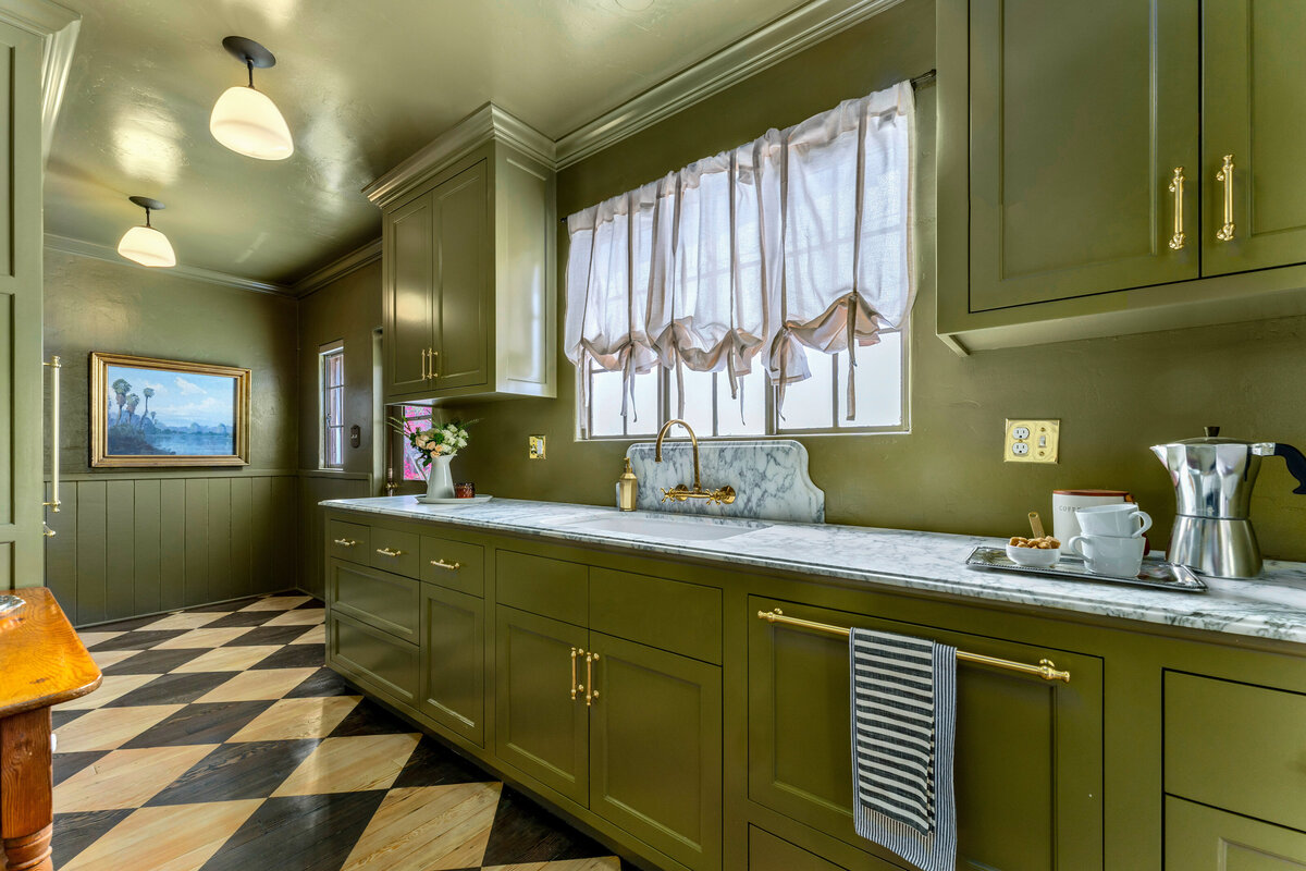 012_TPP_Battres_1423NLouiseSt