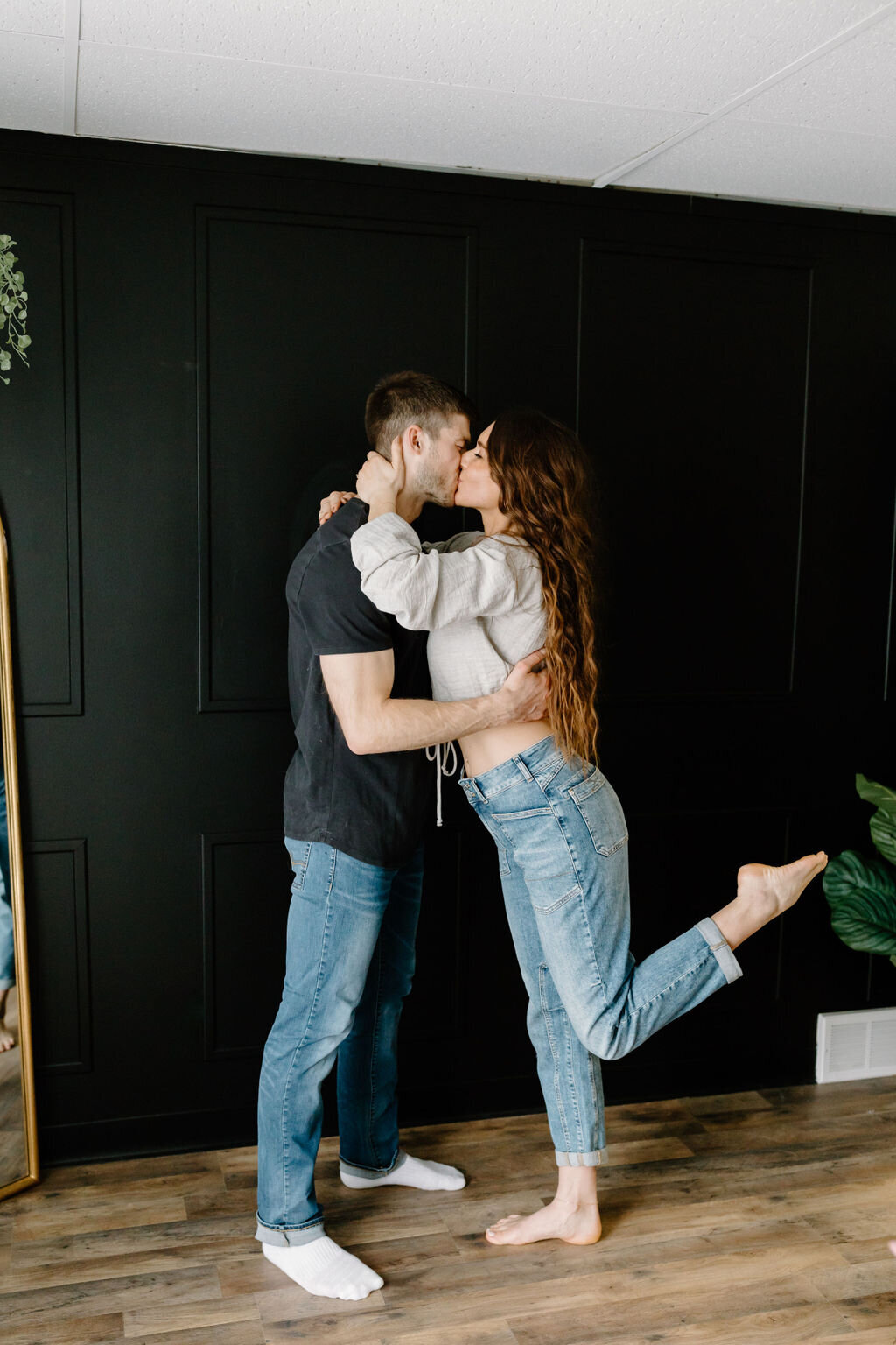 christina_ney_photography_wedding_engagement_lifestyle_photographer_dubuque_iowa_wedding_planning_assistance_adventurous_bold_laidback Family Photography134