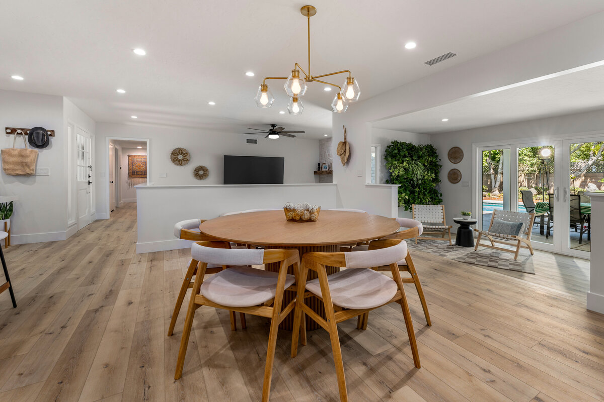 013_TPP_Battres_735EMonroeAve