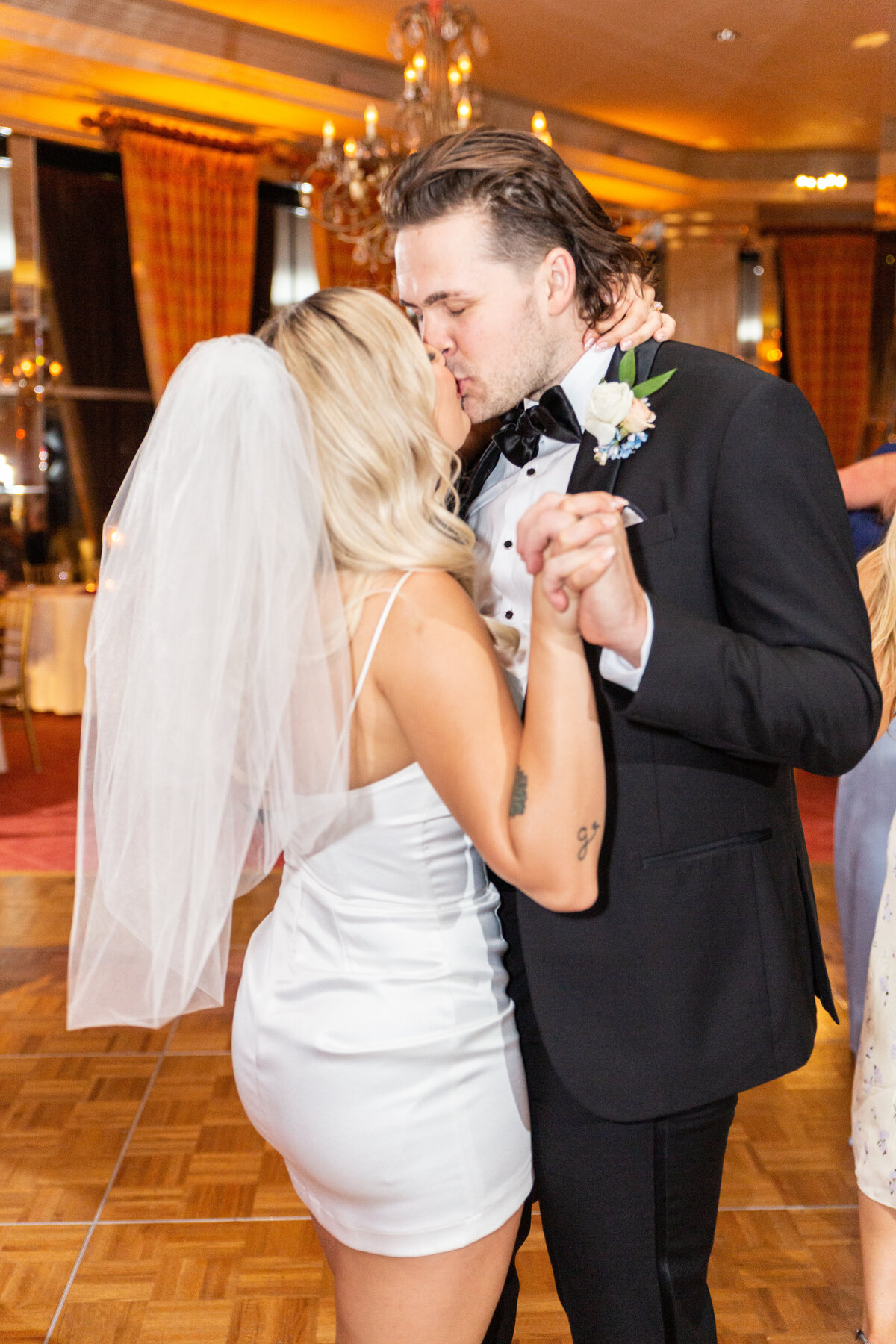 Fort-Worth-City-Club-Wedding34