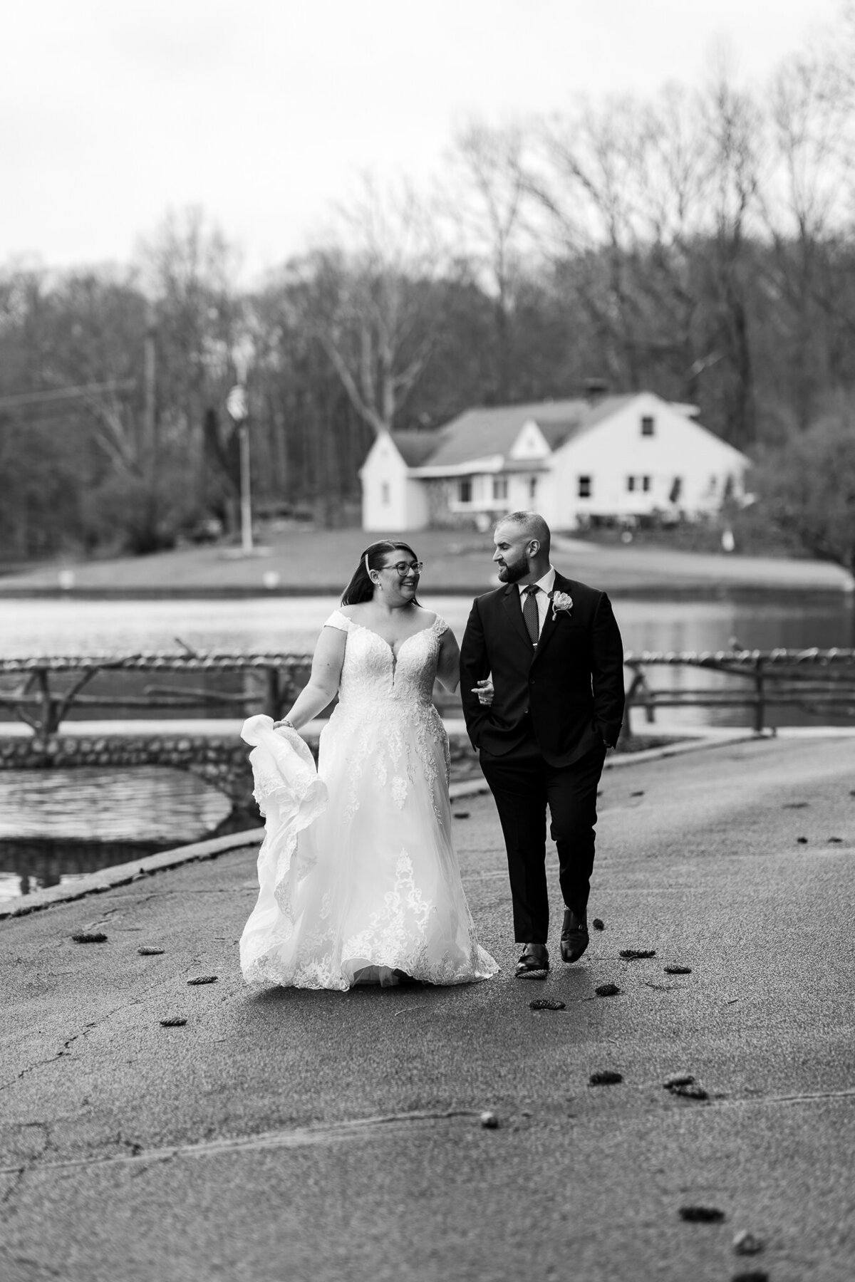 Perona Farms Photographer, Couple walking after first look