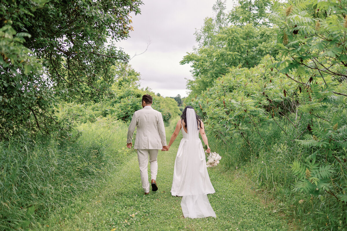 Bride + Groom Portraits-28