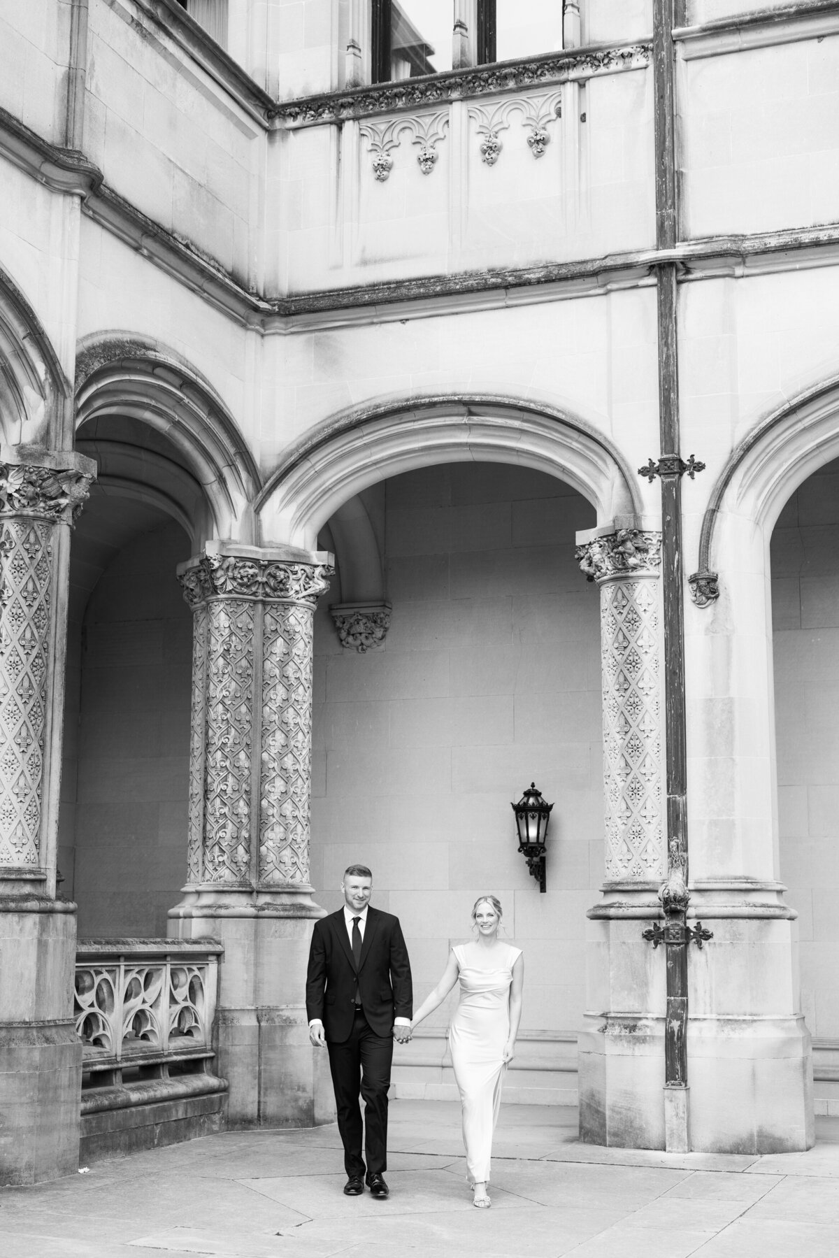 BiltmoreEstateEngagementSession-KendraMartinPhotography-07