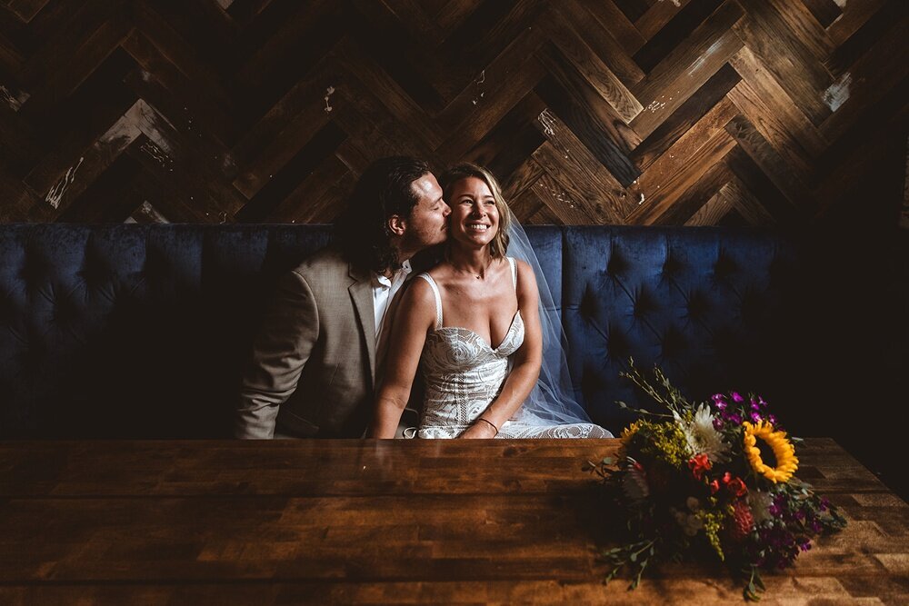 Chicago-Wedding--Engagement-Photos_0036