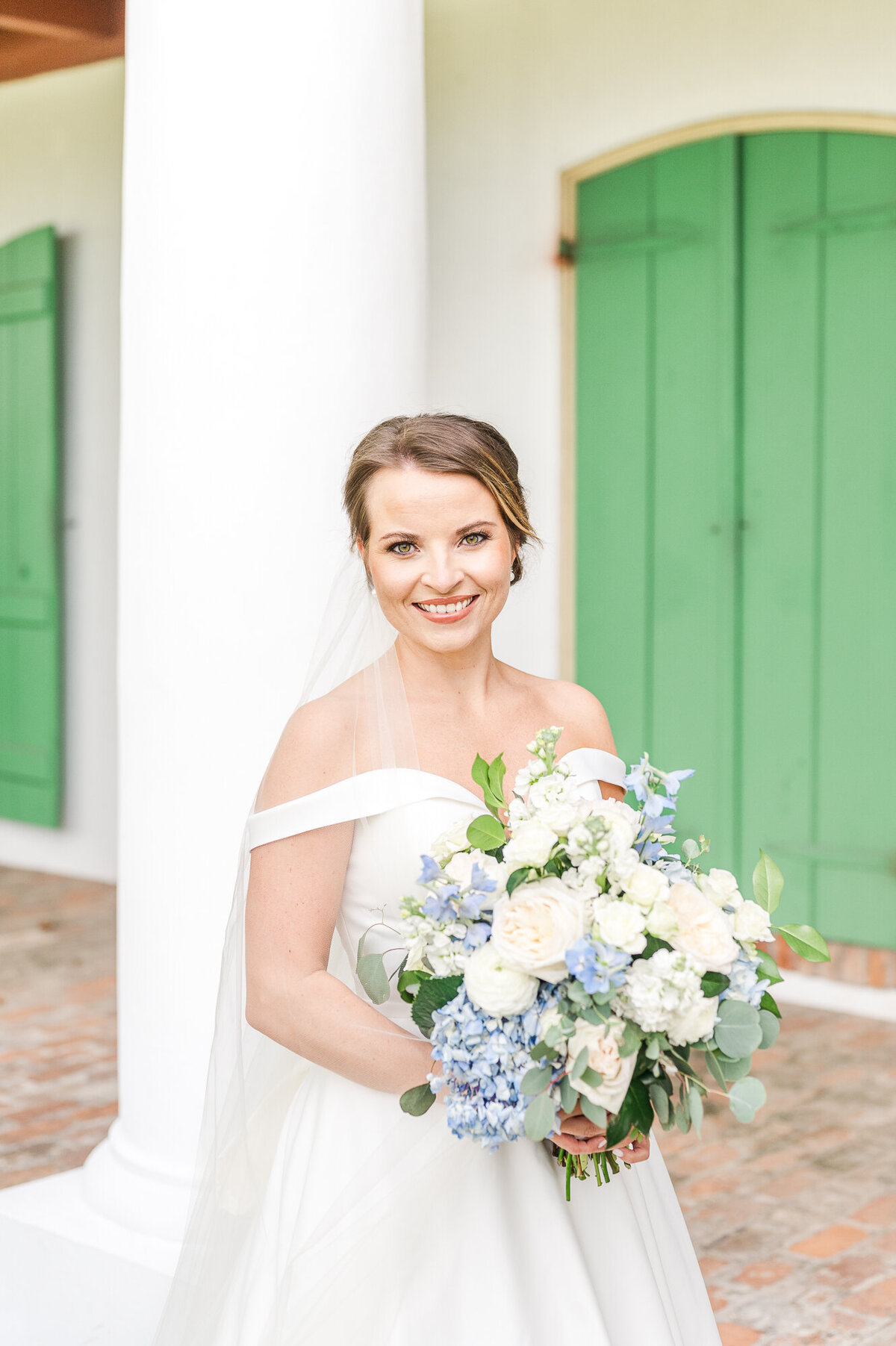 Haleigh Kirkland Photography Louisiana Mississippi Wedding Photography Lifestyle Photographer Southern Brides Romantic Elegant Christian Weddings Engagement Bridal Sessions 16