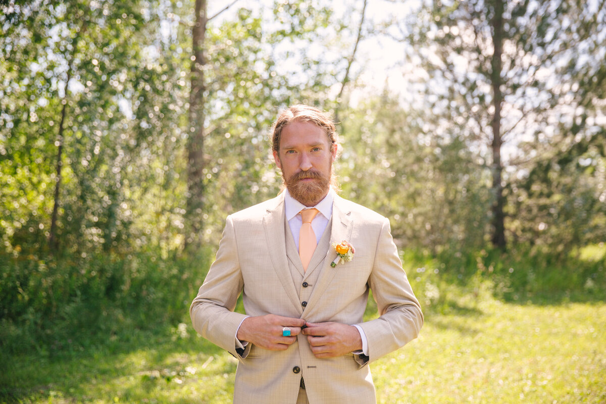 Lone-Hawk-Farm-wedding-photos-Longmont-Colorado-DBK-Photography-048