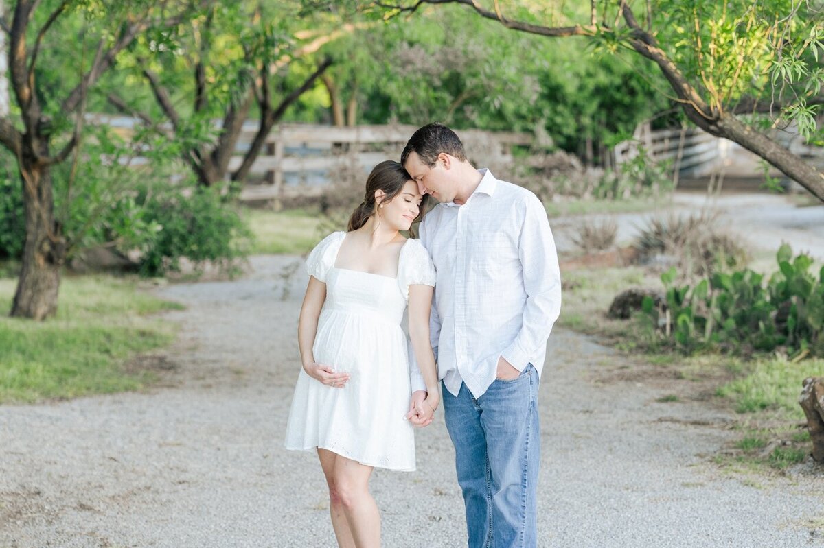 Fort Worth Maternity Shoot Pictures Cactus Stockyards Photos 20