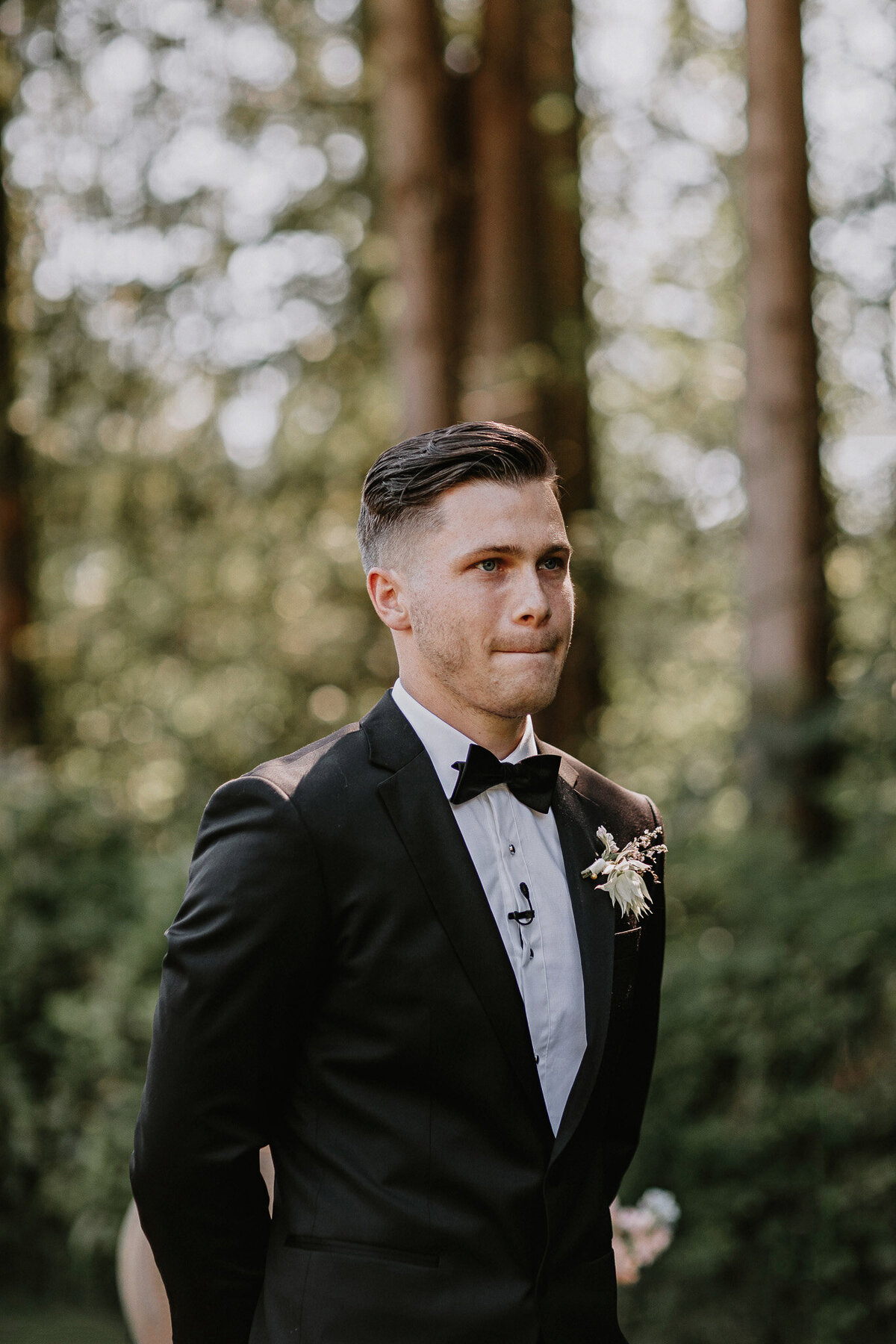 the-godards-garden-Vancouver-wedding-photographer-2