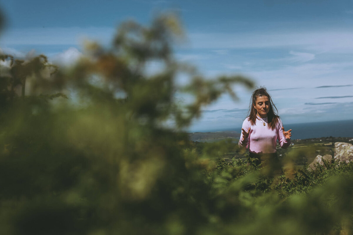 Emma Reicher personal brand photoshoot captured by Nick Onken — blending editorial lifestyle photography with authentic identity and Elevated Realism™.