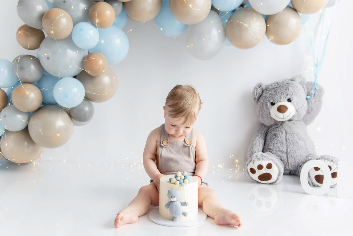 cake-smash-photographer-Burlington-47