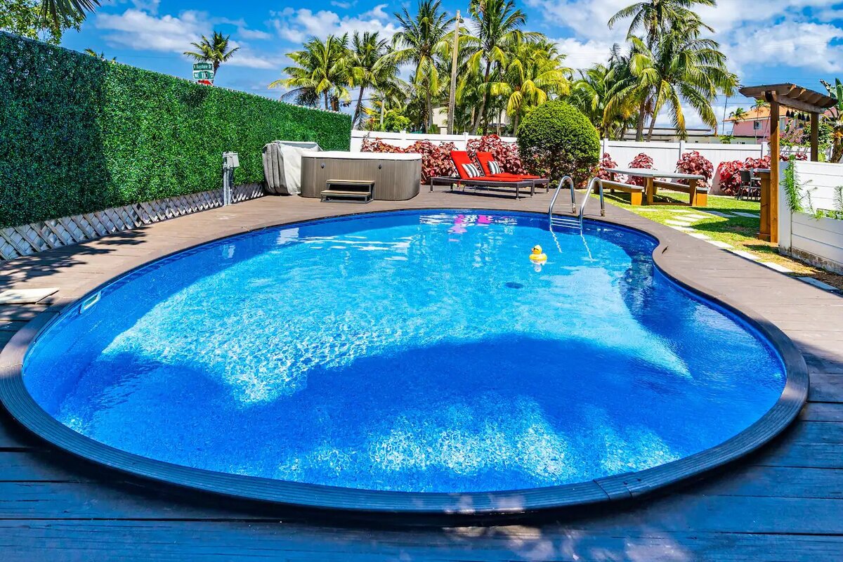 Pool (1)