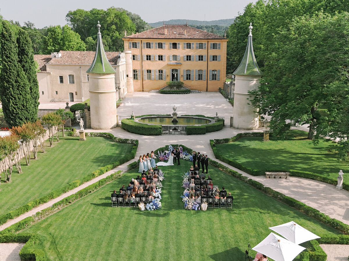 Jennifer Fox Weddings American wedding planning & design agency in Provence, crafting luxury weddings at Château de Fonscolombe sophieeptonphotographyjordynrichardwedpreview-88