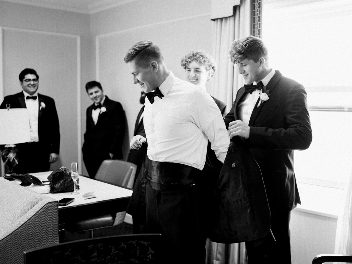 Danielle-Defayette-Photography-The-Willard-Wedding-DC-275