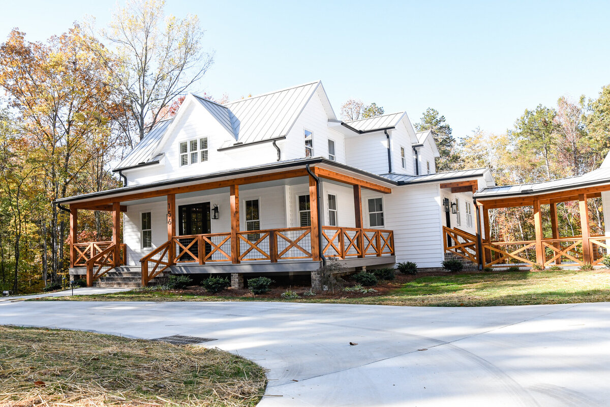 Explore stunning timberframe custom homes built by Ryan Noble Construction. Featuring exposed wooden beams, vaulted ceilings, and rustic charm, each home is a perfect blend of craftsmanship and natural beauty. Discover how timberframe construction adds warmth and elegance to your dream home