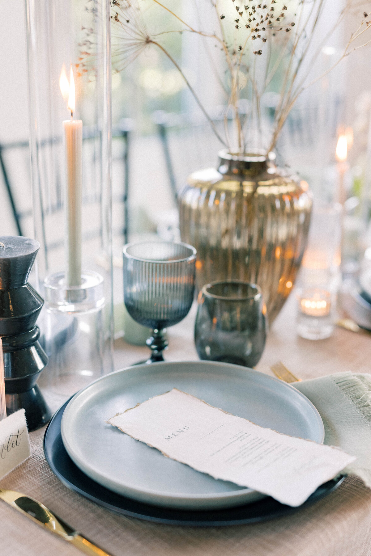 luxury tennessee tablescape with neutral tone and deckled edge menu by scruffy city lettersby
