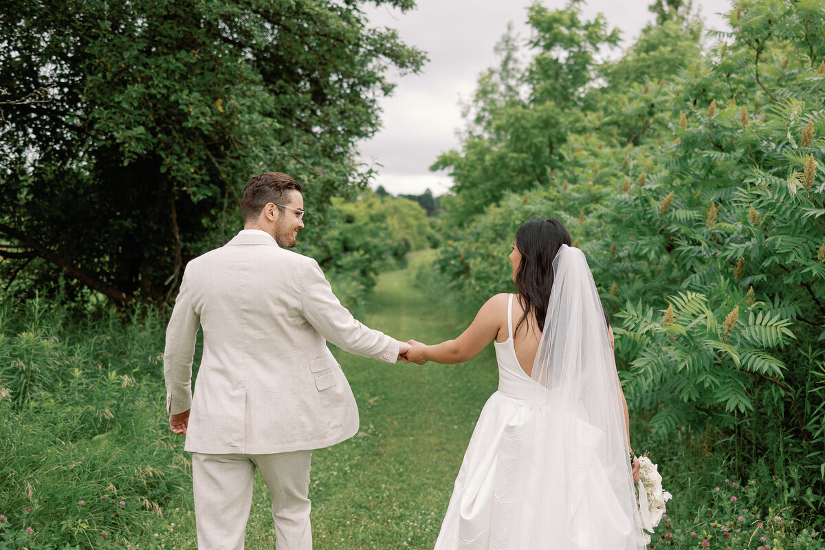 Bride + Groom Portraits-25