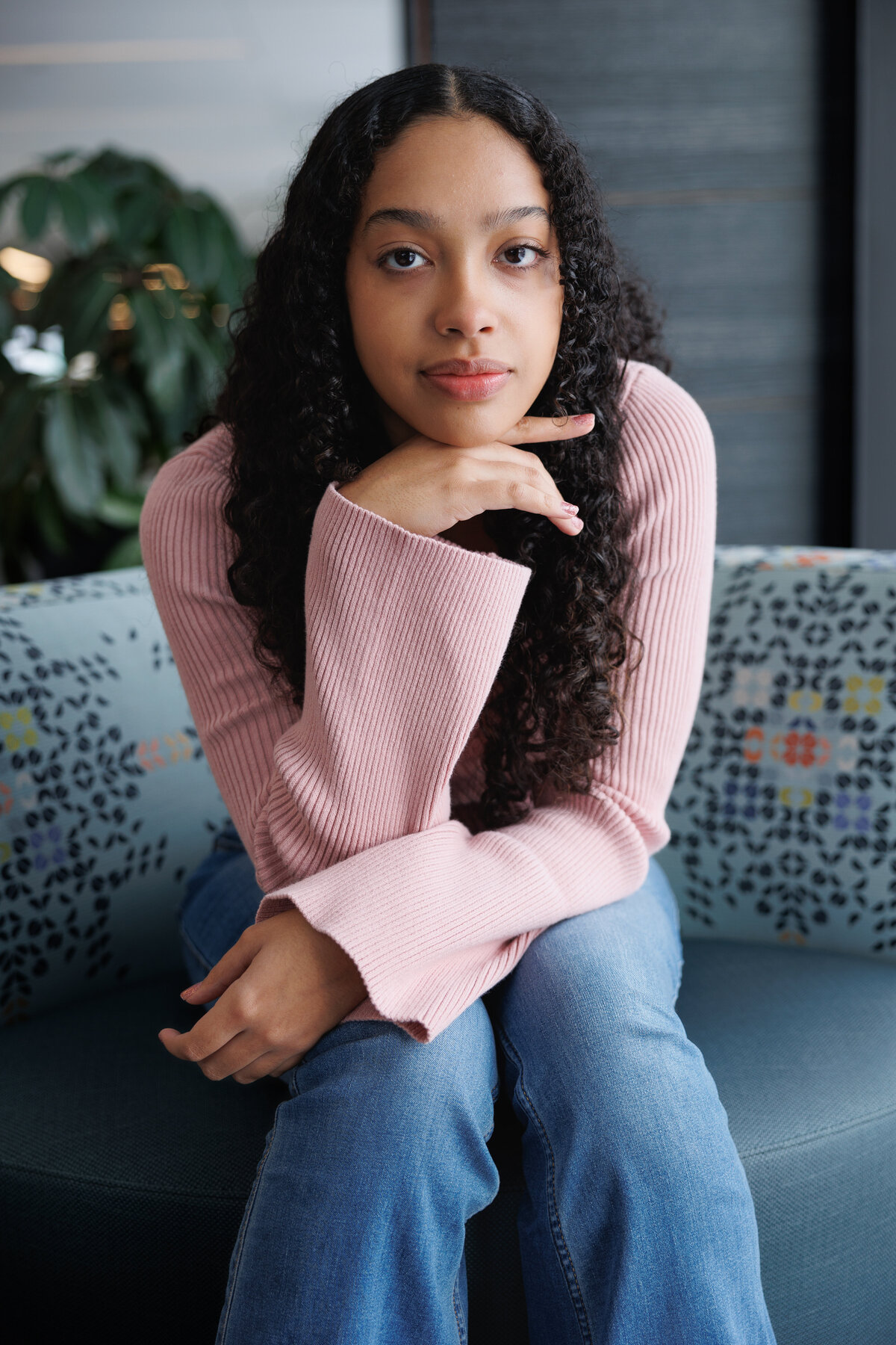 Highschool-senior-photo-Flint-Library-Michigan-1