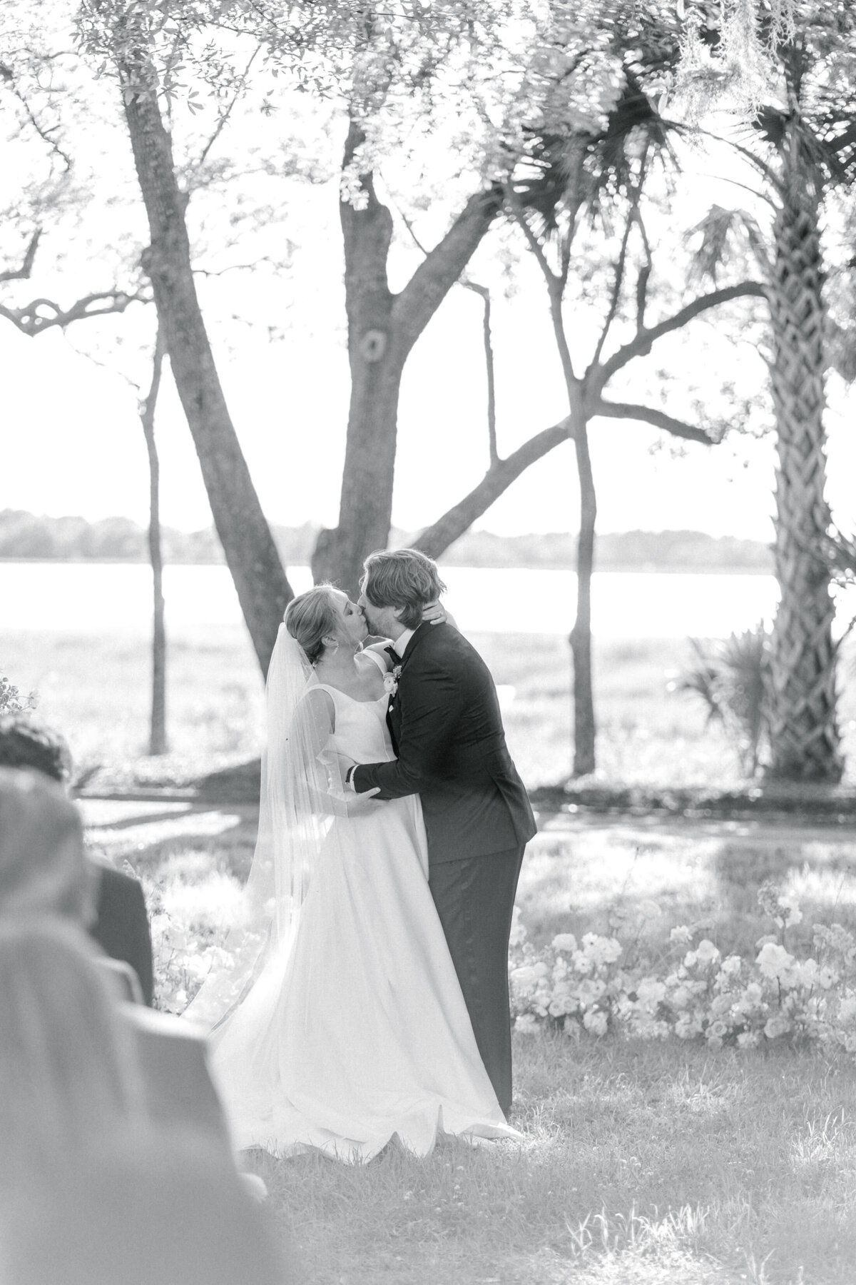 Springtime Lowndes Grove Wedding in Charleston (30)
