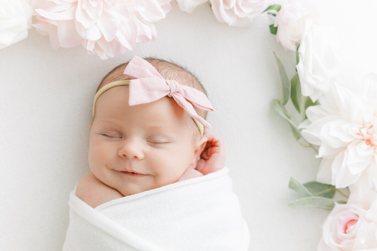 Houston-newborn-Photographer- with-toddlers-Grace-and-Giggles-3