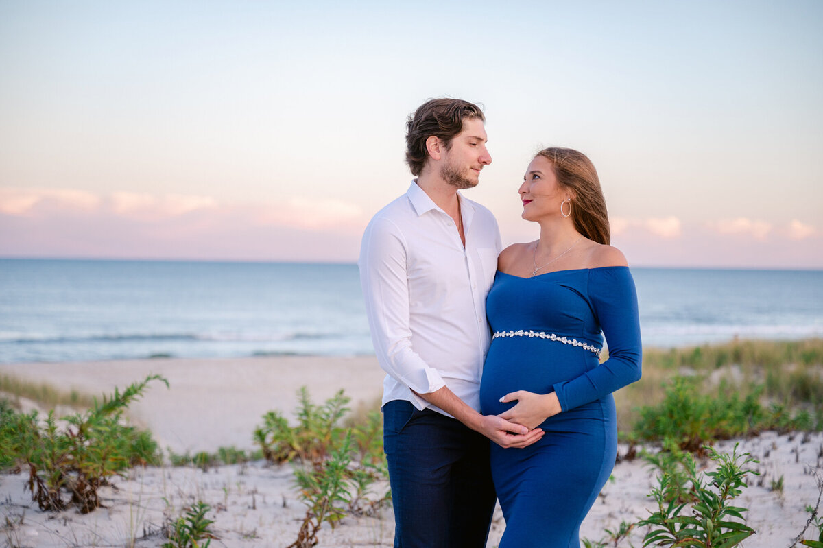 lbi-beach-modern-maternity-session-135