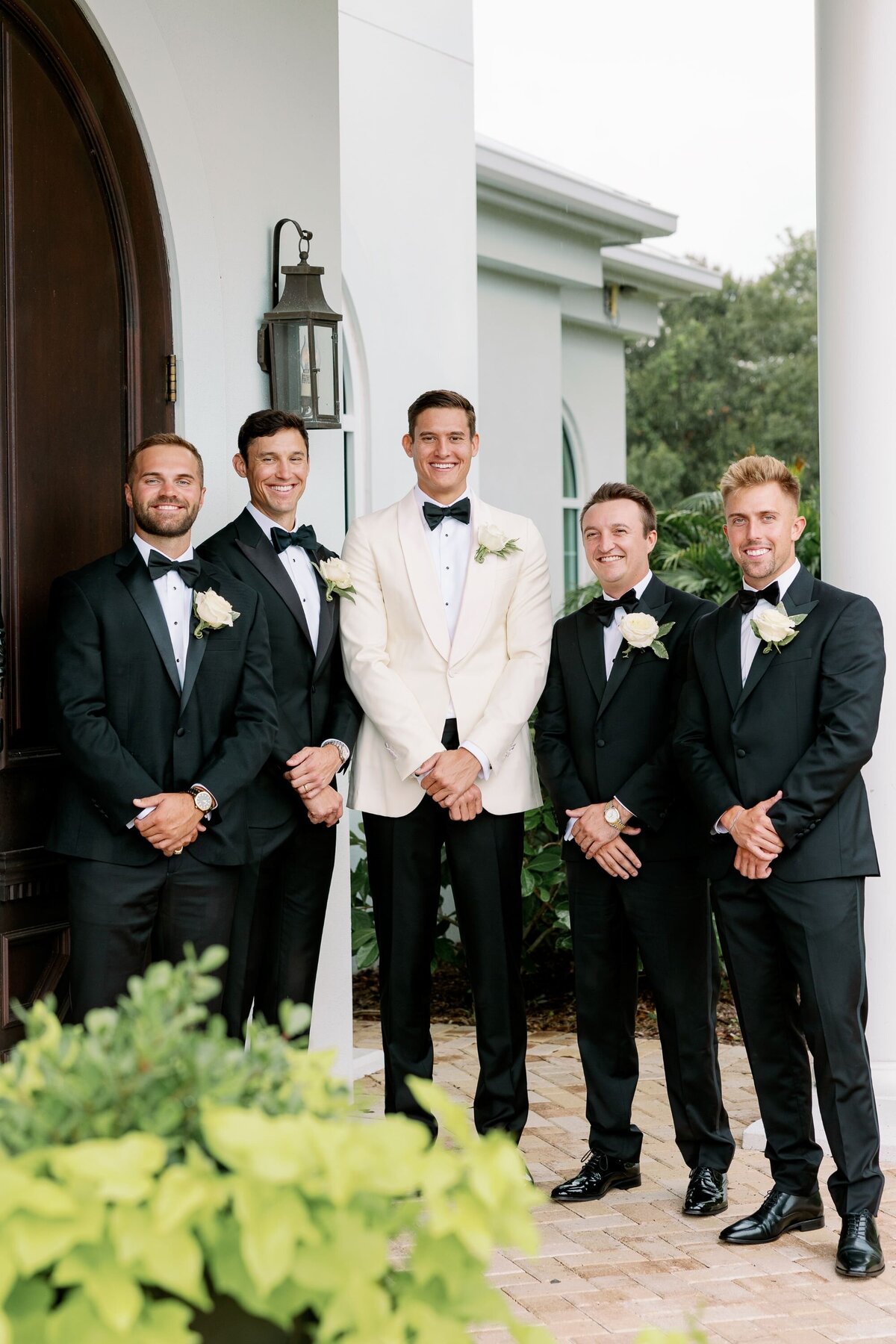 brittany-pannebaker-tampa-florida-destination-wedding-photographer-wedding-chandler-and-cole-tampa-harborside-chapel-75