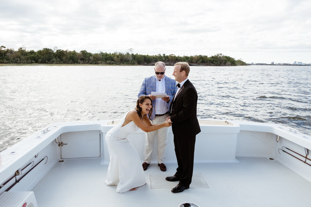 charleston-wedding-photographer-documentary-candid-near-me-film-photographer-12