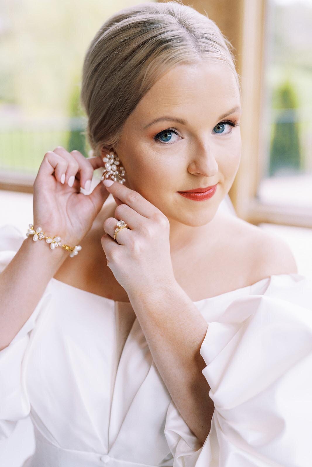 Hayley Palmer Ohio Bridal Makeup Artist25