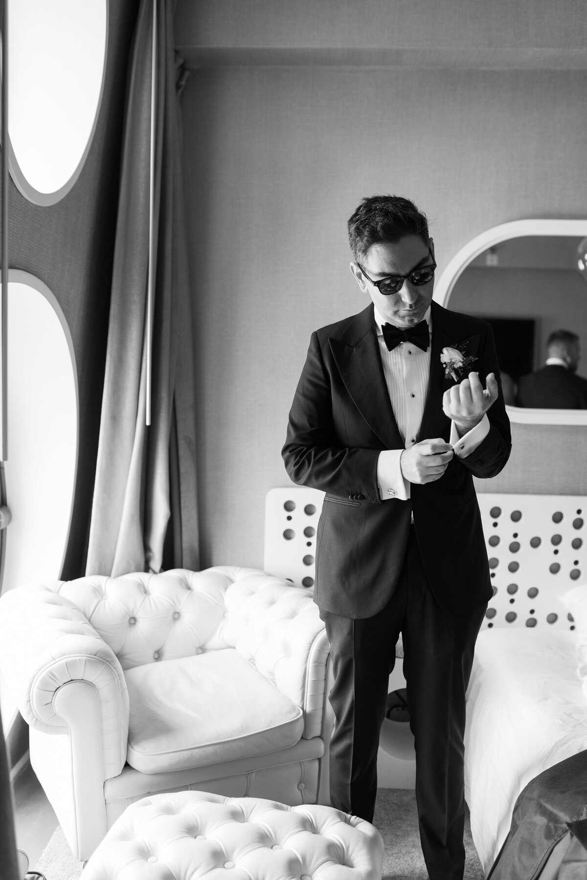 Groom getting ready for his wedding in NYC