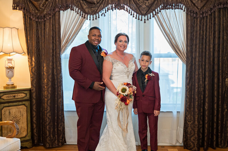 Detroit Wedding Photographer Victoria Wedding Chapel-052