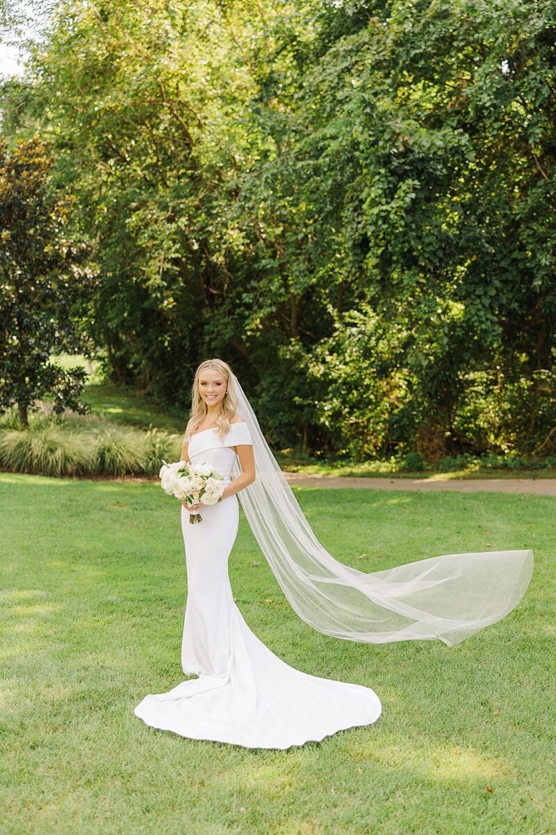 Wedding Party Portraits at Evansville Country Club167