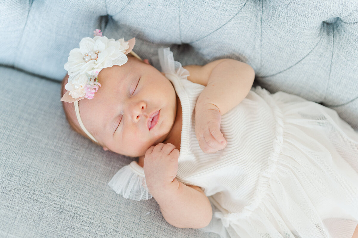 Natural Light Studio Newborn Baby Girl Light and Airy Timeless Client Closet Elena Spraguer Photography 0038