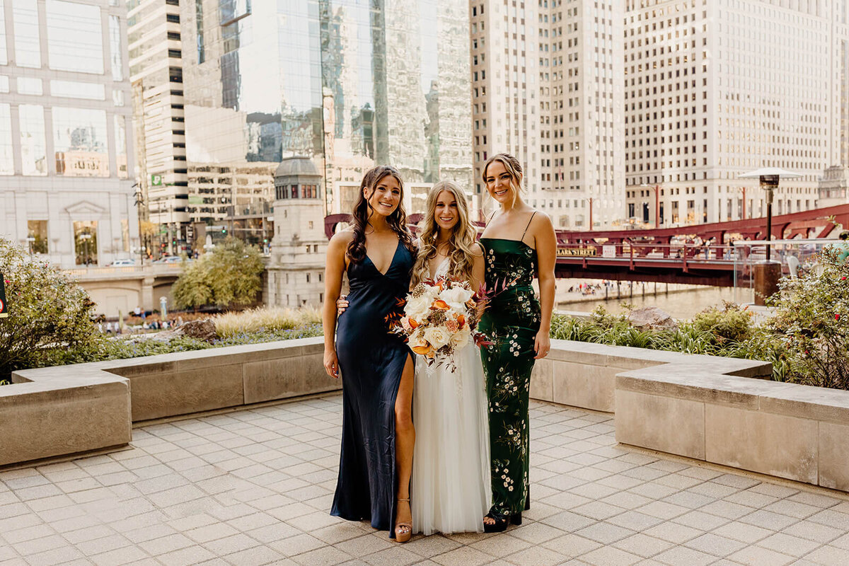 galleria-marchetti-modern-chicago-downtown-wedding-008